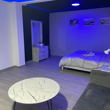 טבריה חדרי לייבל Label Rooms Blue&Red מראה חיצוני תמונה