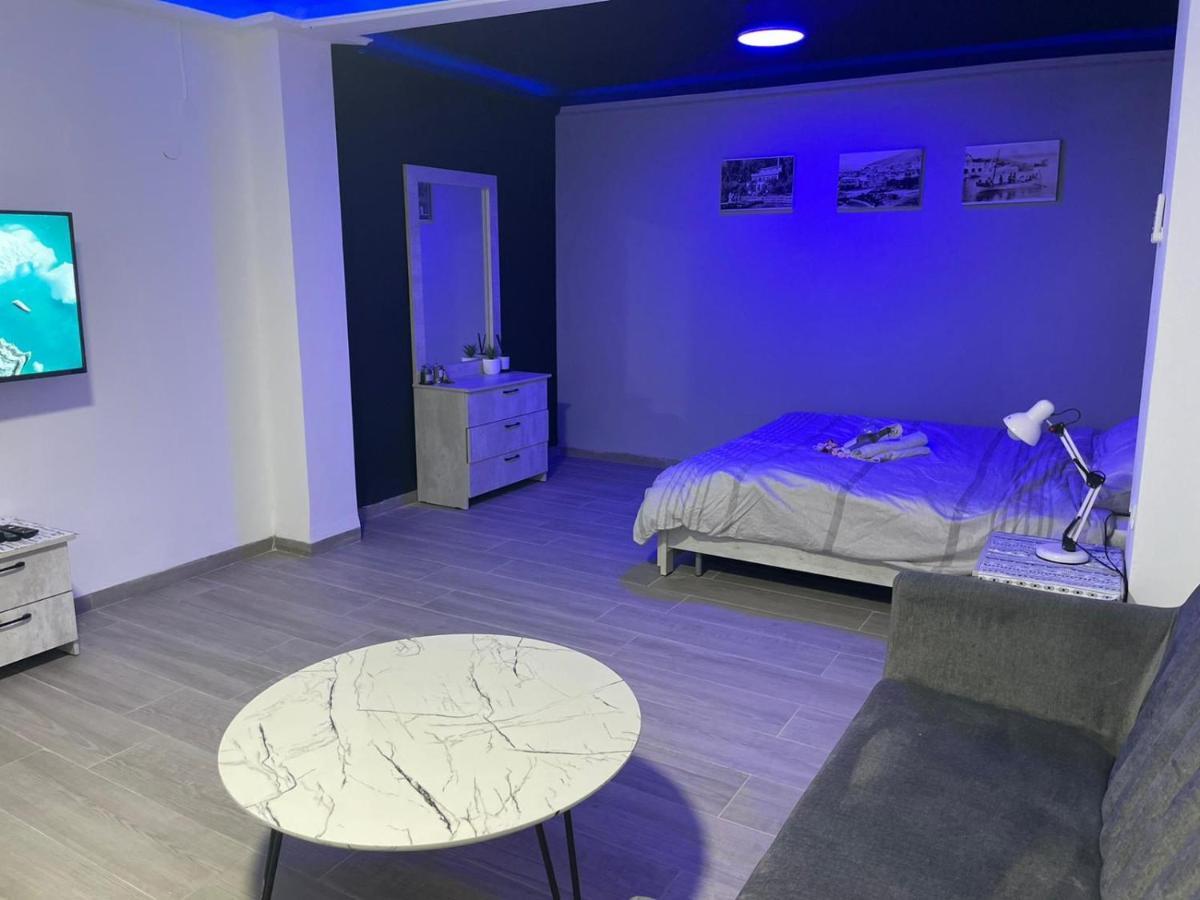טבריה חדרי לייבל Label Rooms Blue&Red מראה חיצוני תמונה